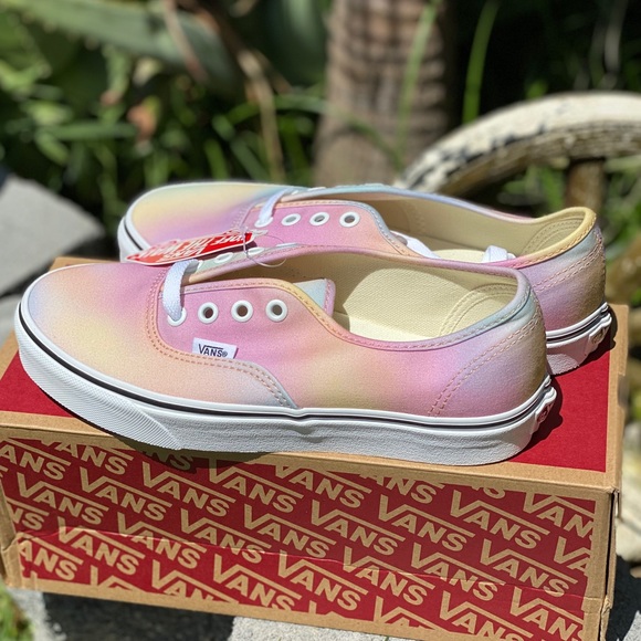 New Vans Authentic - Aura Shift Multi / True White - Picture 4 of 6